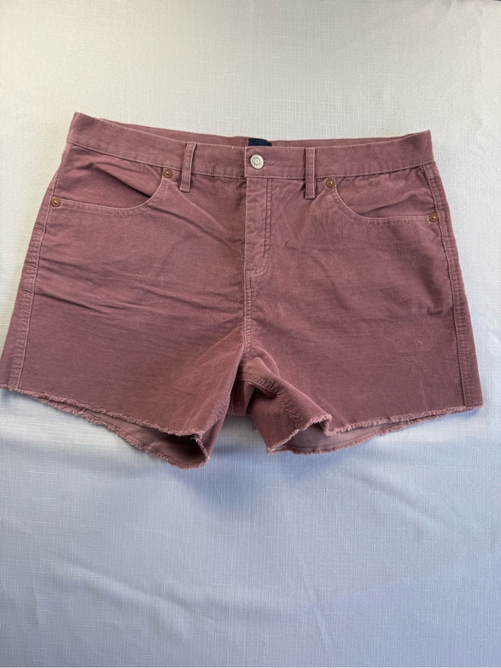 GAP Mauve Cutoff Corduroy Shorts Size 14 Mid Rise 4" Inseam Stretch